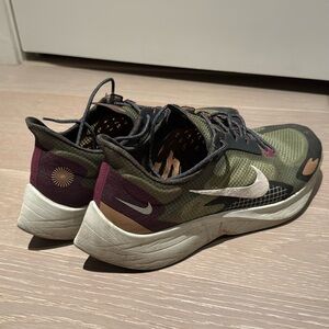 Nike Shoes (Men’s 11)